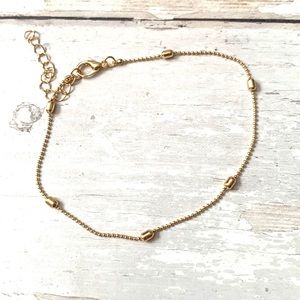 Urban Outfitters Gold Chain Anklet Bracelet Women’s Jewelry Adjustable Size NEW
